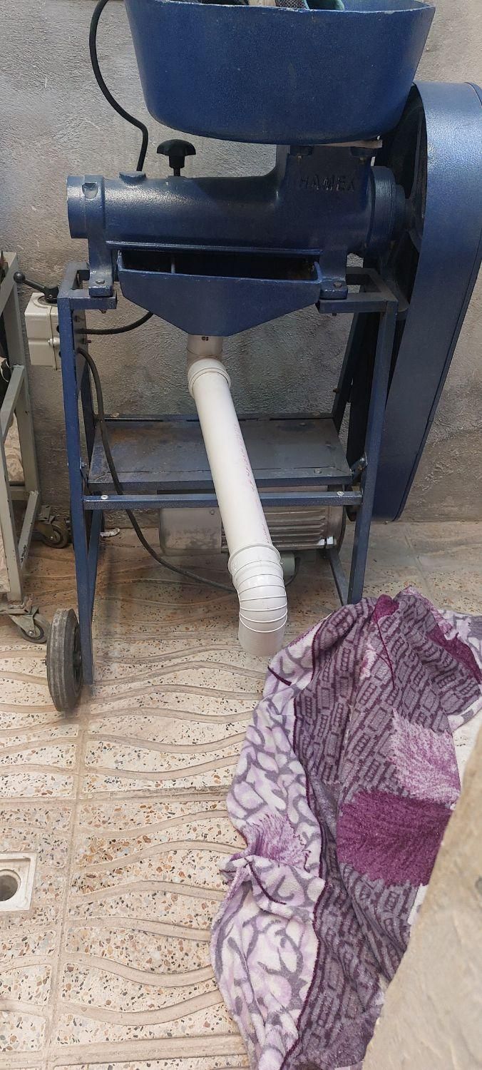 دستگاه آبلیموه و آبغوره گیری|فروشگاه و مغازه|کرمانشاه, |دیوار