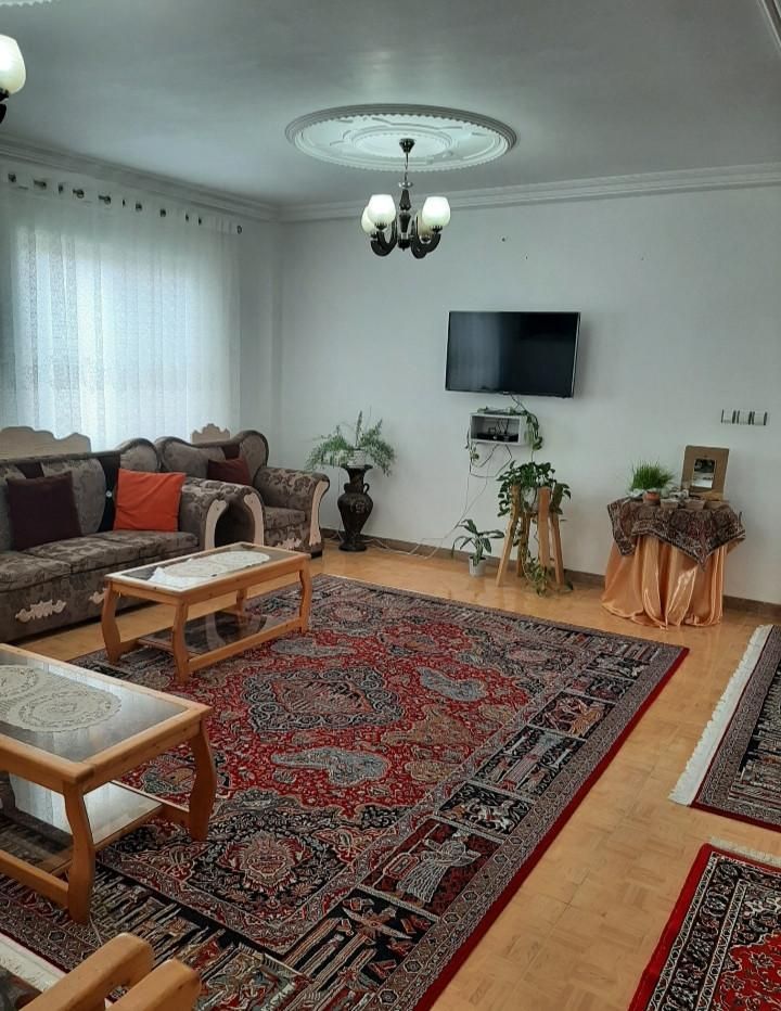 اجاره خانه ویلایی دربست با پارکینگ اختصاصی|اجارهٔ کوتاه‌مدت آپارتمان و سوئیت|رودبار, |دیوار