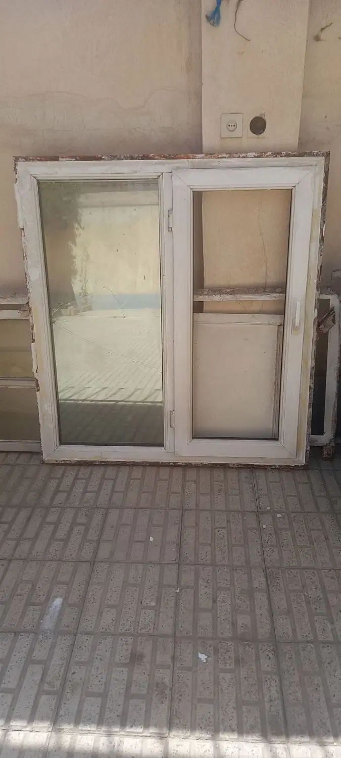 هود.کولر.سینک ظرفشویی.پنجره دوجداره.درب آهنی|مصالح و تجهیزات ساختمان|اندیشه, اندیشه فاز ۱|دیوار