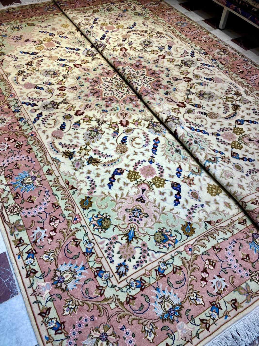 فرش دستباف جفت ۶ متری کاشمر گل ابریشم دستبافت|فرش|تهران, مولوی|دیوار