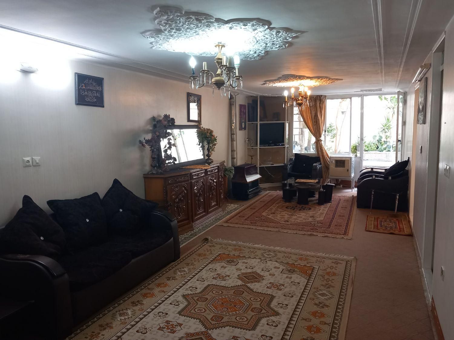 سوییت‌‌آپارتمان‌هم‌کف‌حیاط‌پارکینگ‌مرکز شهر‌|اجارهٔ کوتاه‌مدت آپارتمان و سوئیت|اصفهان, نقش جهان|دیوار