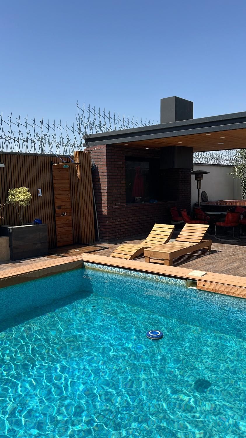 اجاره باغ ویلااستخر ابگرم کردان بدون واسطه از مالک|اجارهٔ کوتاهمدت ویلا و باغ|کرج, باغستان|دیوار