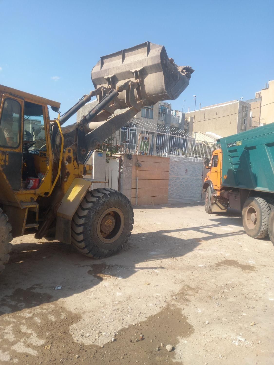 تخریب وخاکبرداری ساختمان|خدمات پیشه و مهارت|قزوین, |دیوار