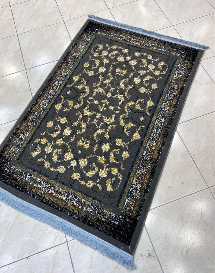 قالیچه سرمه ای فیلی همه طرح اقا سید درب منزل|فرش|مشهد, خین عرب|دیوار