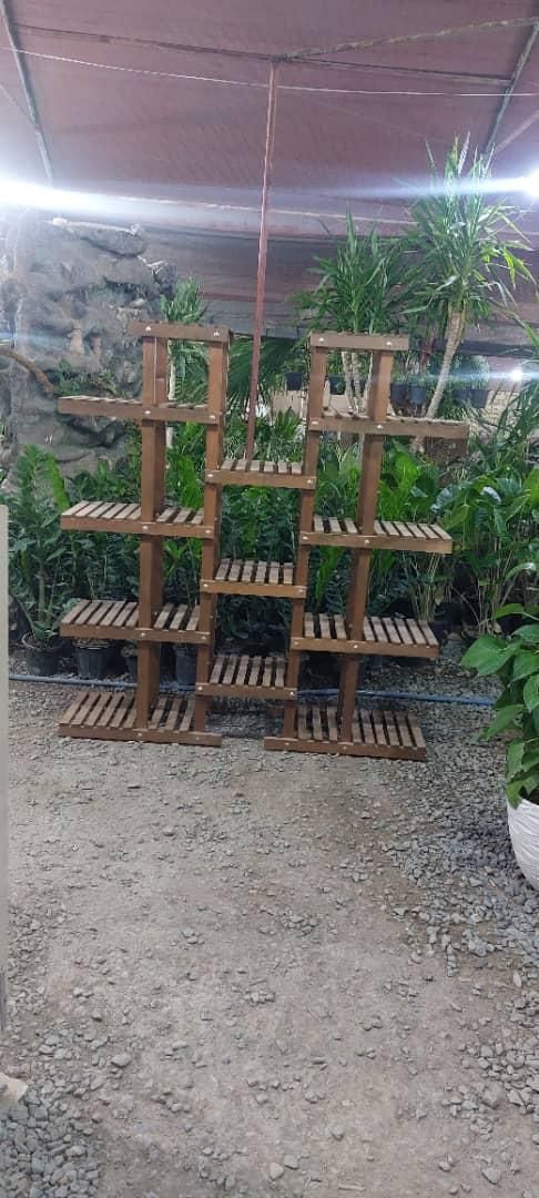 استند گل|گل و گیاه طبیعی|لنجان, |دیوار