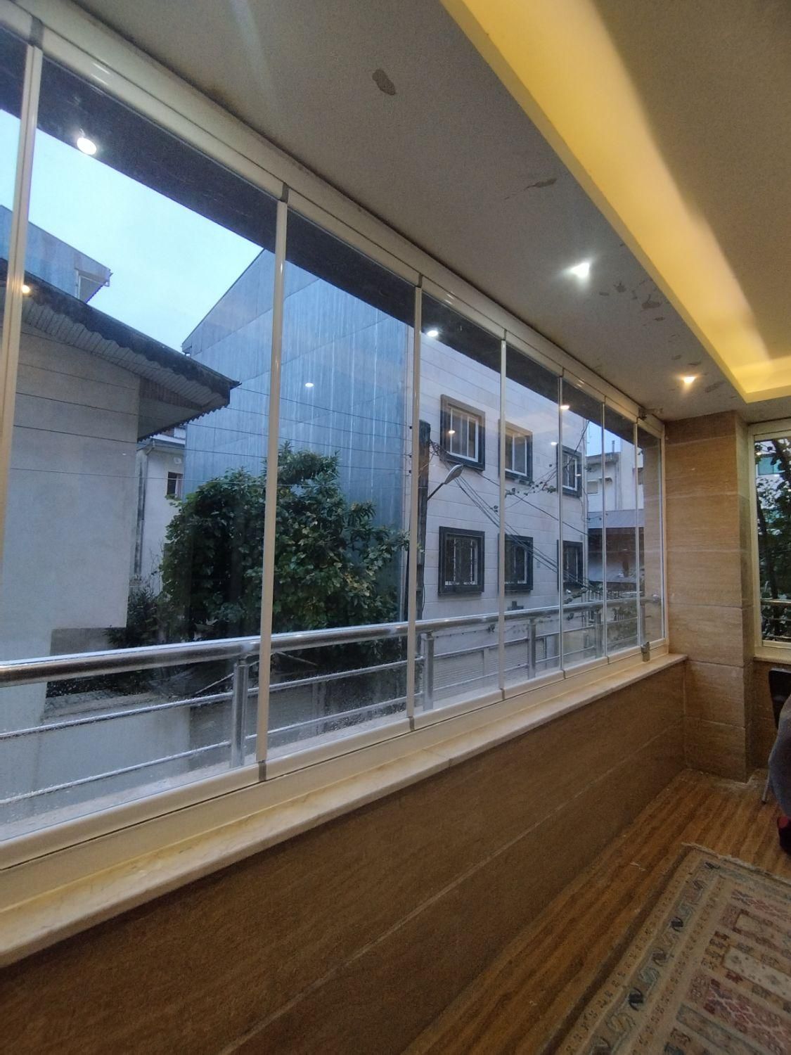 شیشه آکو|خدمات پیشه و مهارت|رشت, نیروی دریایی|دیوار