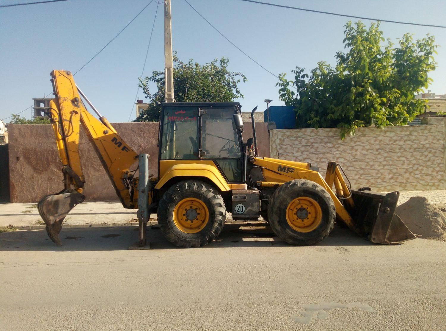 بیل بکهو mf اتومات چهارچرخ بزرگ هیدرومکی زیر قیمت|خودرو سنگین|تهران, آبشار|دیوار