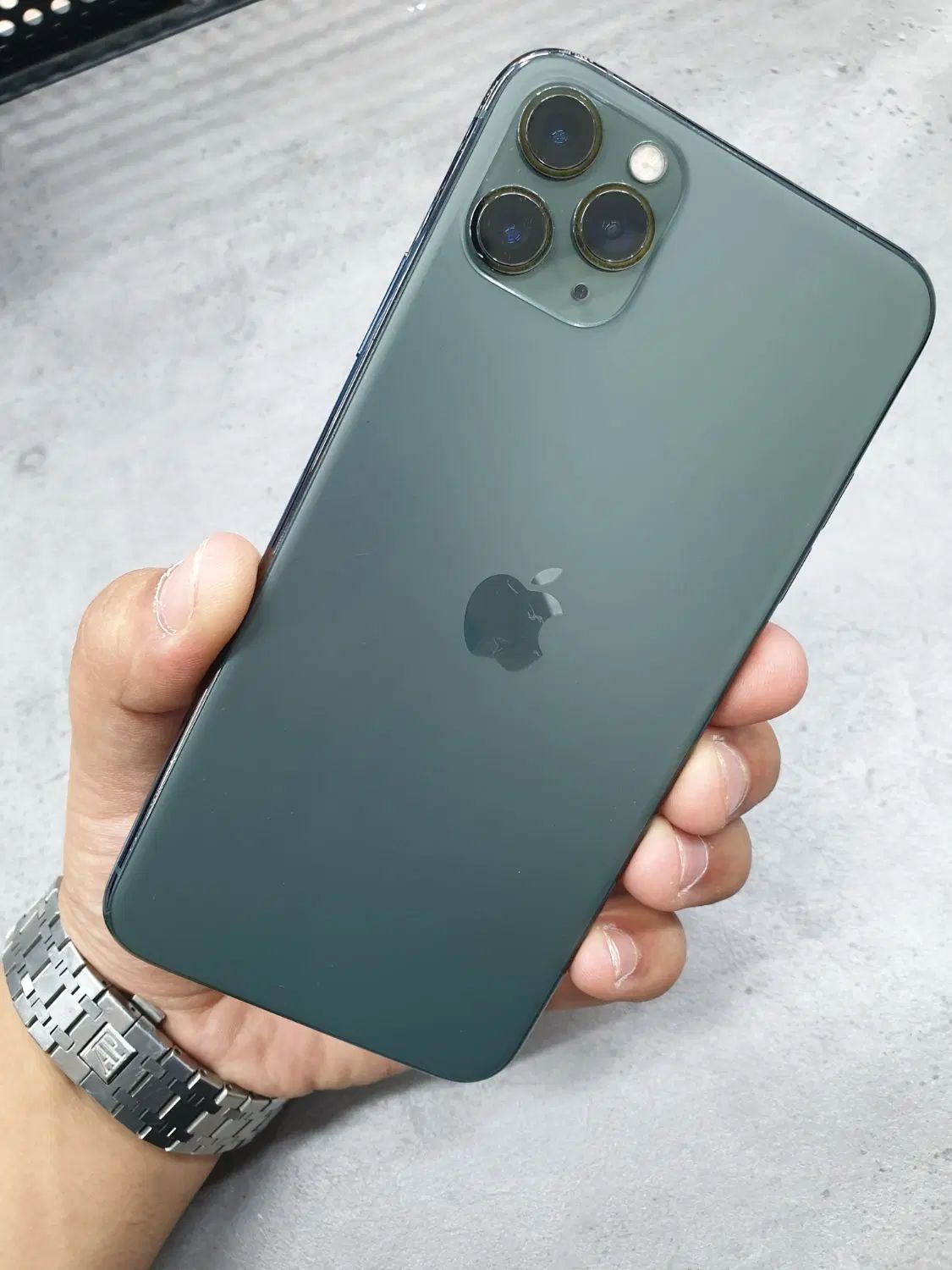 اپل iPhone 11 Pro Max با حافظهٔ ۲۵۶ گیگابایت|موبایل|مشهد, ابوذر|دیوار