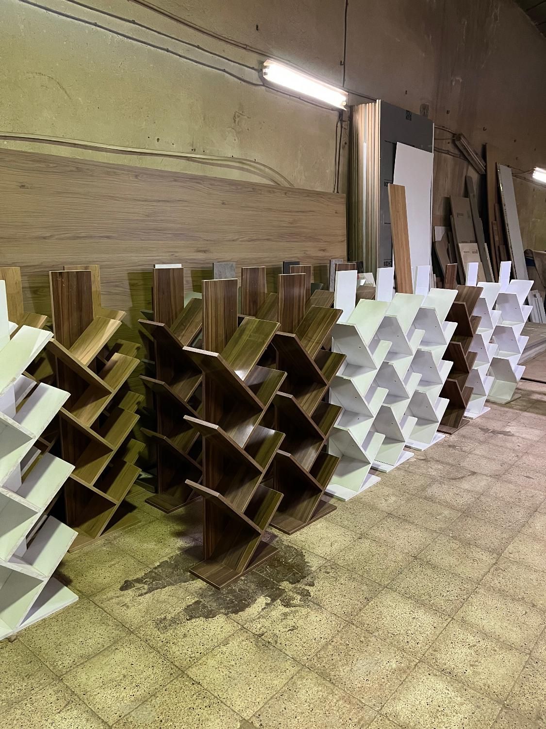 کتابخانه درختی|کتابخانه، شلف، قفسههای دیواری|تبریز, |دیوار