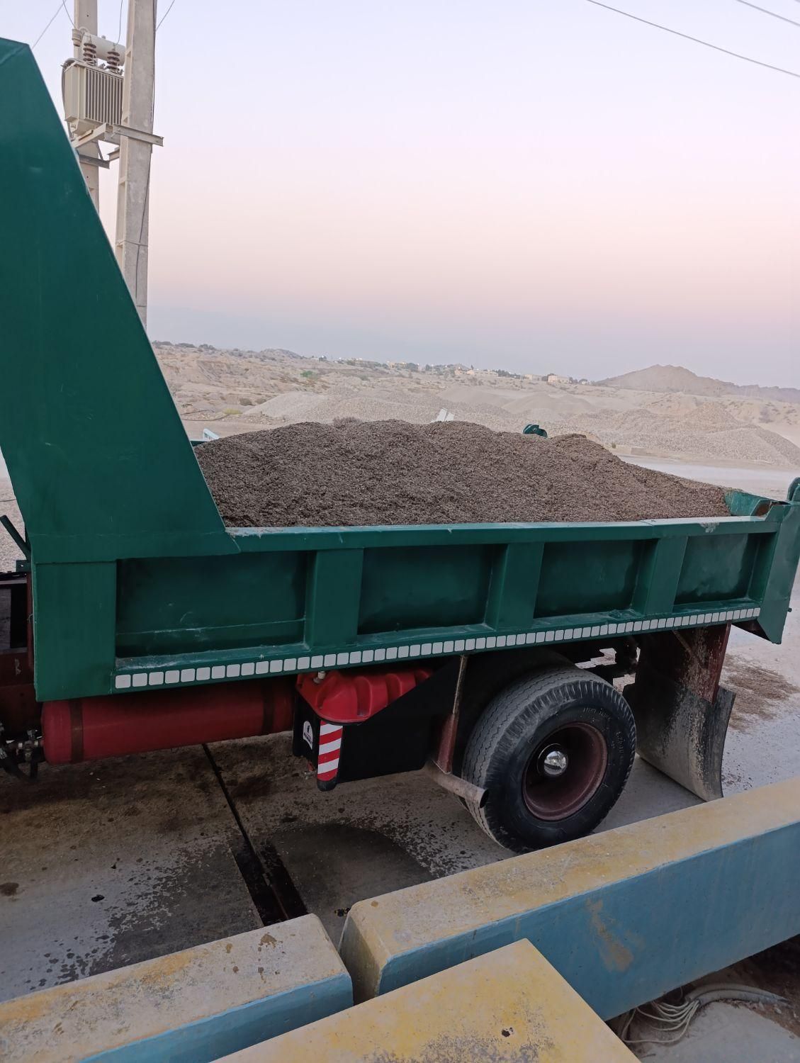 حمل شن و ماسه،تک،خاور|خدمات حمل و نقل|بندرعباس, |دیوار