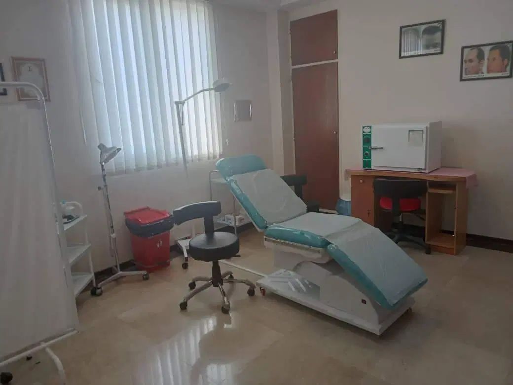 اجاره مطب پزشک و دندانپزشک در بهترین نقطه نارمک|اجارهٔ دفتر کار، اتاق اداری، مطب|تهران, مدائن|دیوار