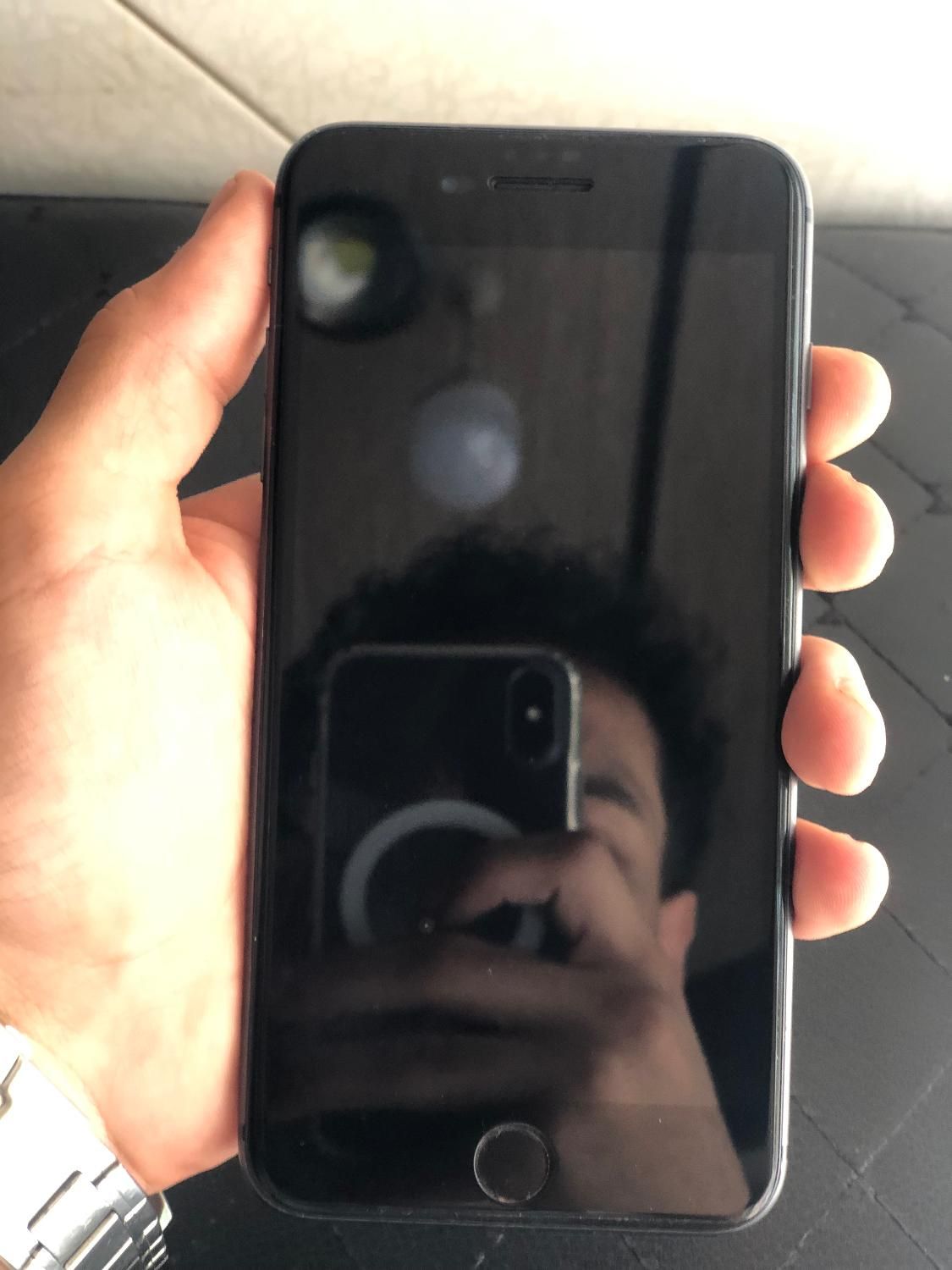 iPhone 8 plus|موبایل|تهران, بهارستان|دیوار