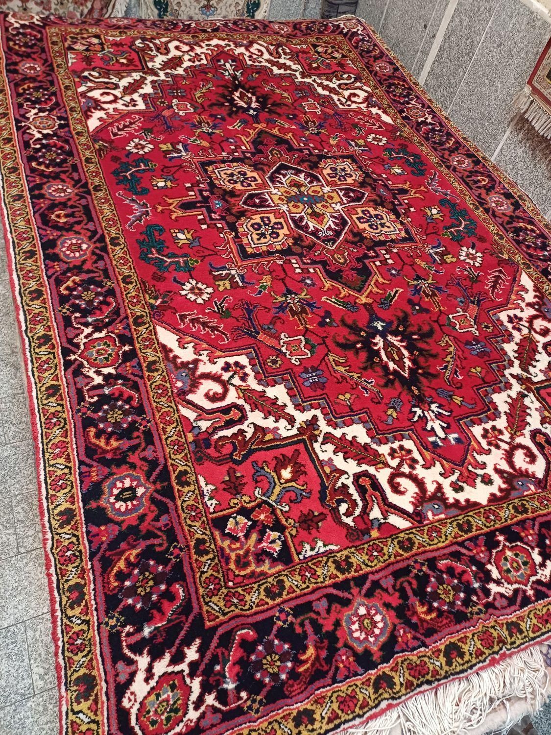نقدواقساط یکتخته ۶متری اطراف هریس نو بارماخ توخوش|فرش|تبریز, |دیوار
