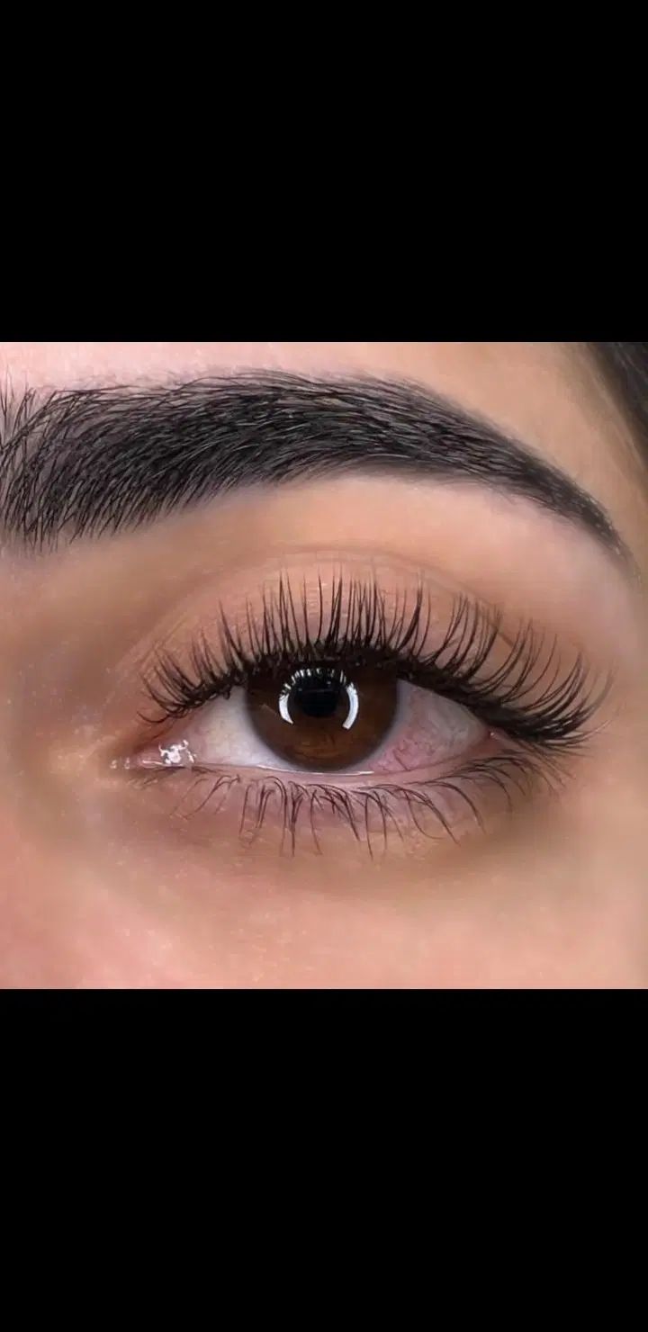 اکستنشن مژه وکاشت مژه ولیفت ولمینیت مژه وابرو|خدمات آرایشگری و زیبایی|اصفهان, ملاصدرا|دیوار