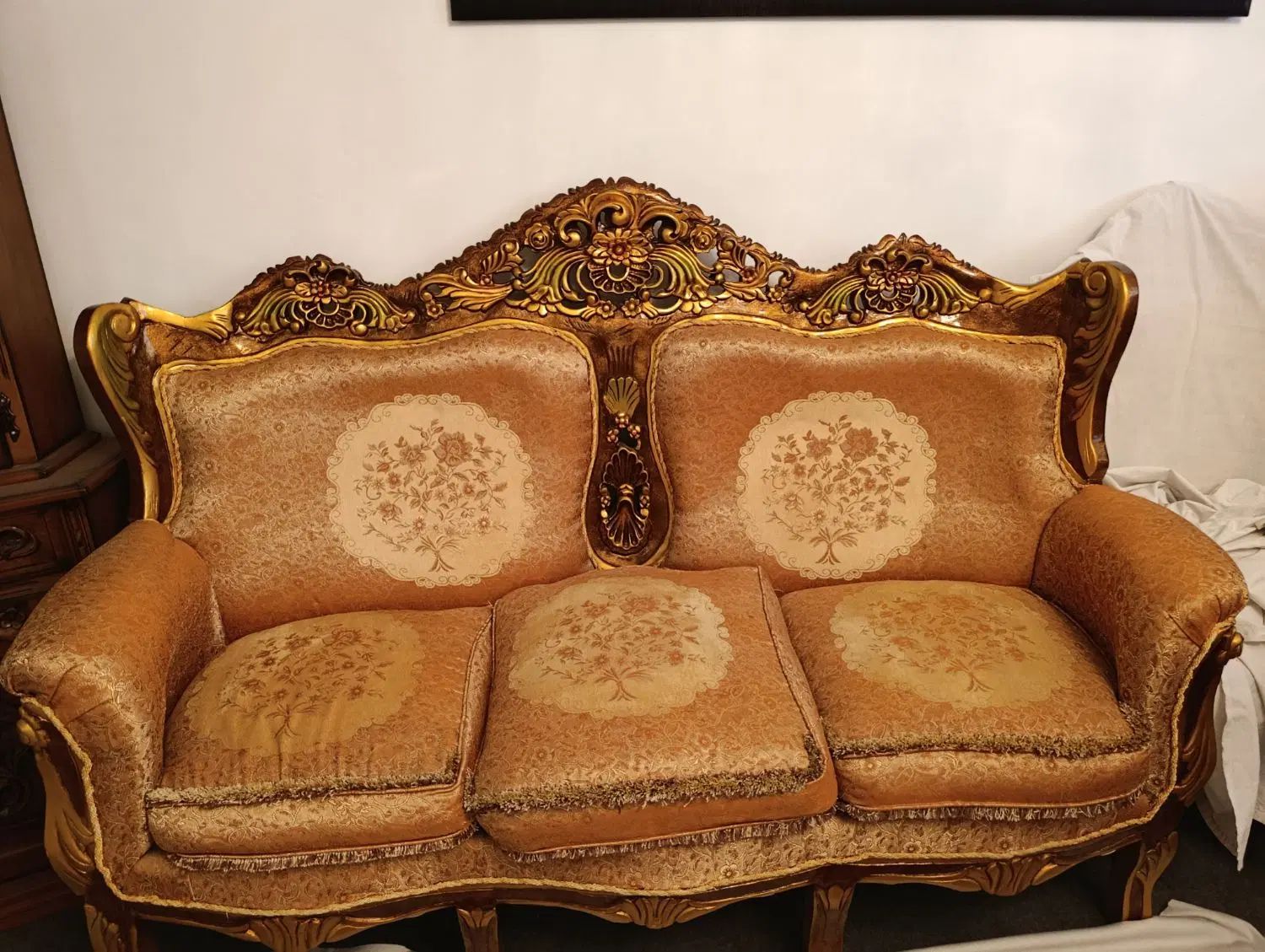 مبل ۹نفره همراه با میزناهارخوری ۱۰نفره|مبلمان خانگی و میز عسلی|تهران, قصر فیروزه ۲|دیوار