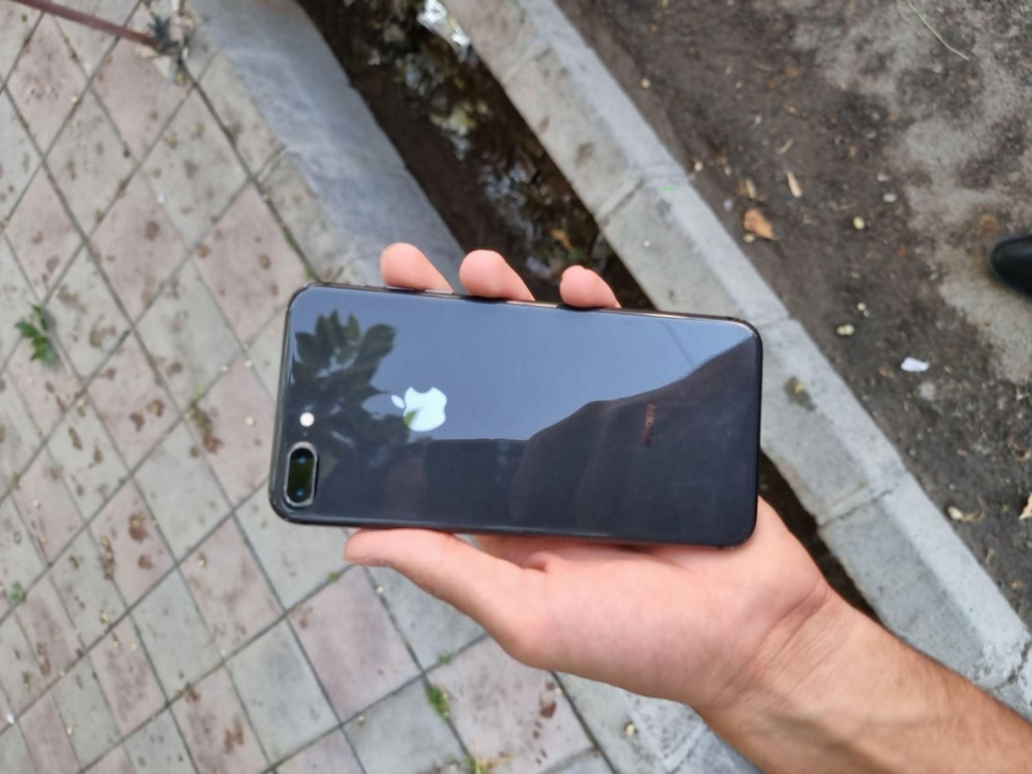 iphone 8 plus 64g ایفون ۸ پلاس|موبایل|ارومیه, |دیوار