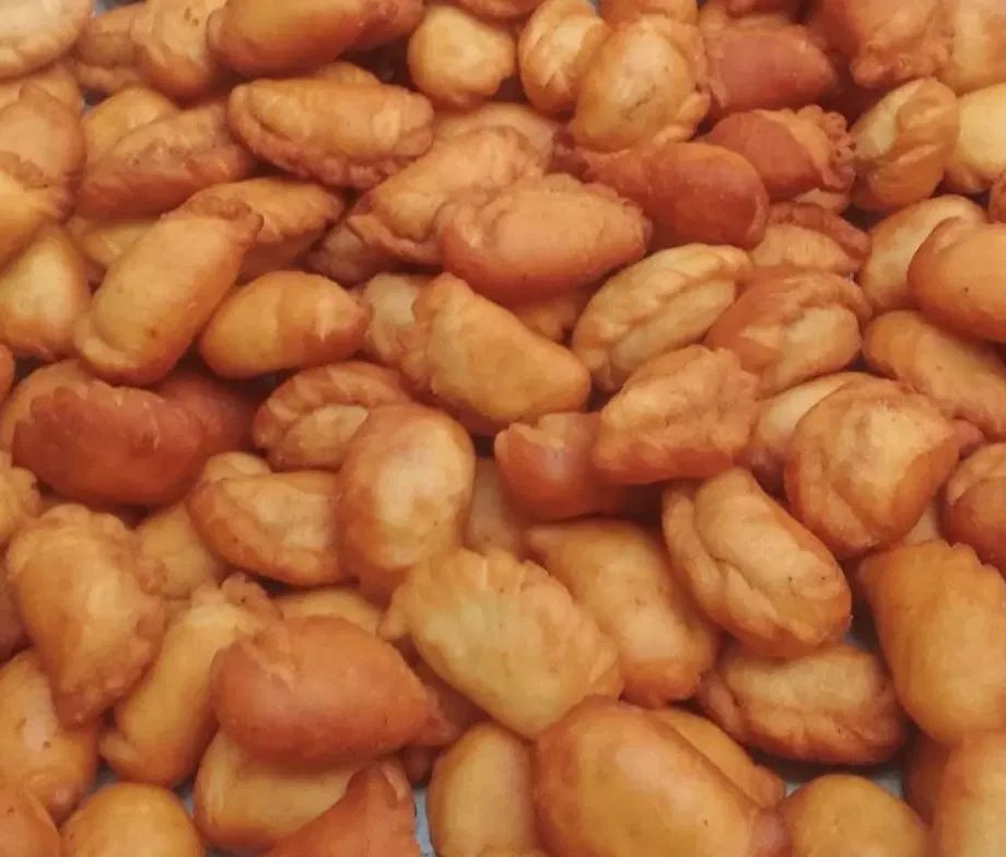 نان قندی اصل ساوه سوغات خوشمزه و خاص|خوردنی و آشامیدنی|تهران, تهران پارس|دیوار