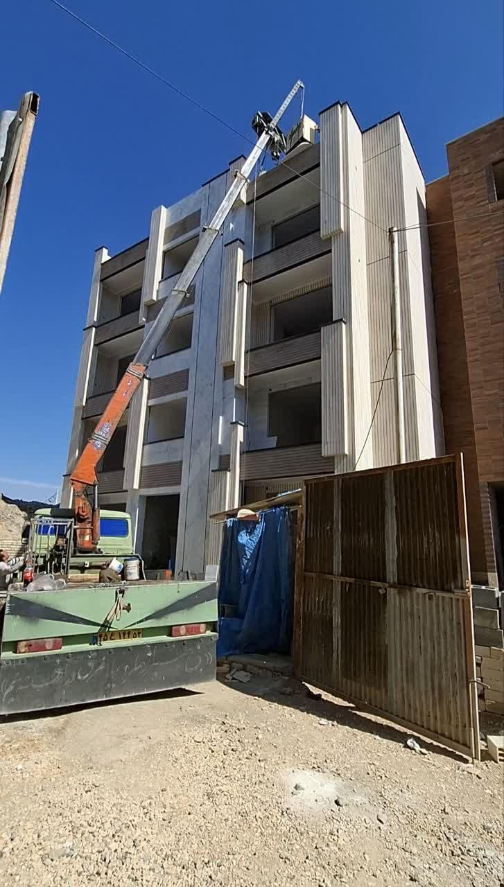 جرثقیل پنجه طلا (خاور ۱۸ متری ) همه جا همه وقت|خدمات حمل و نقل|اصفهان, برازنده|دیوار