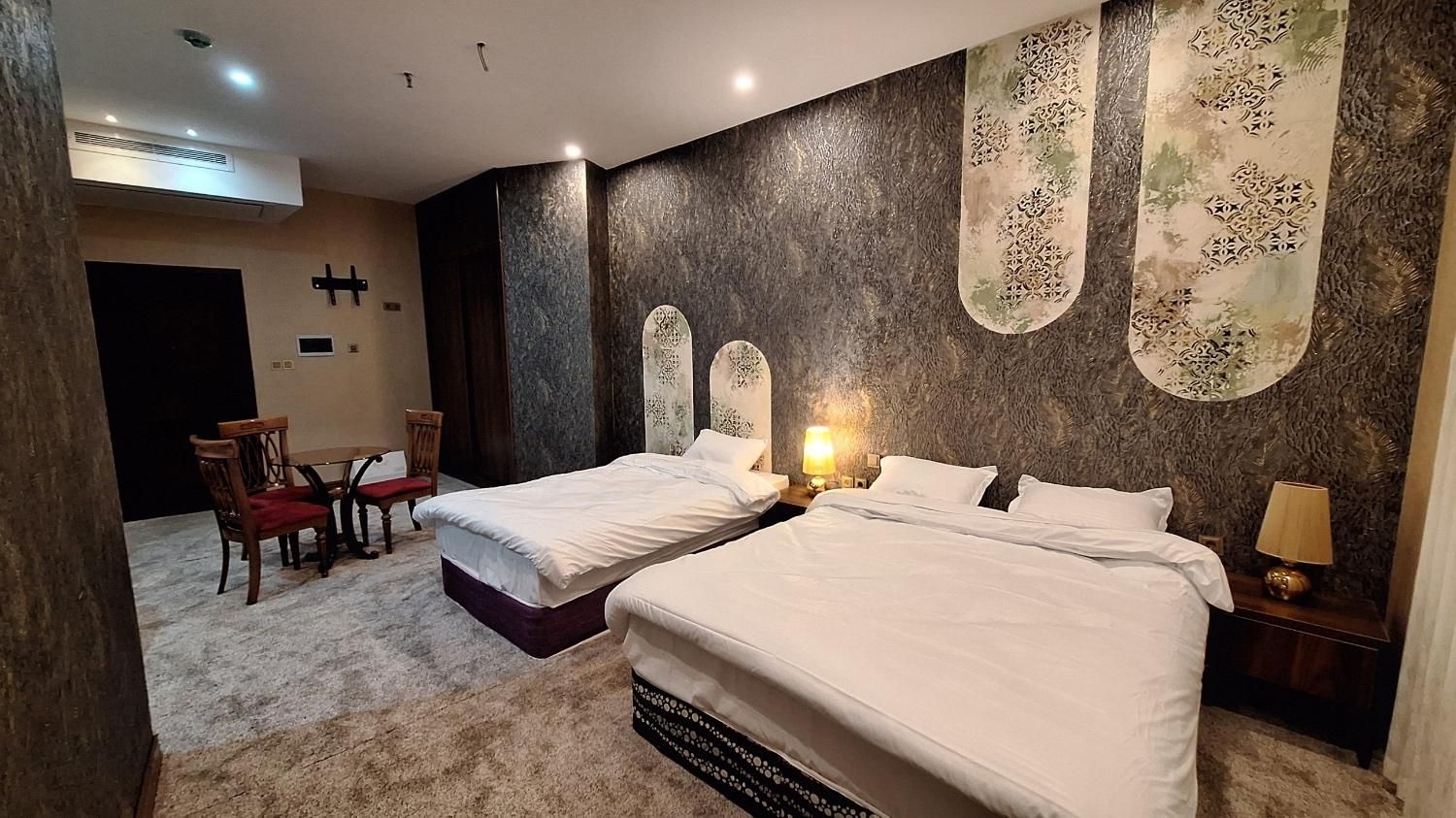 هتل قصر بزرگ برلیان|اجارهٔ کوتاه‌مدت آپارتمان و سوئیت|سمنان, |دیوار