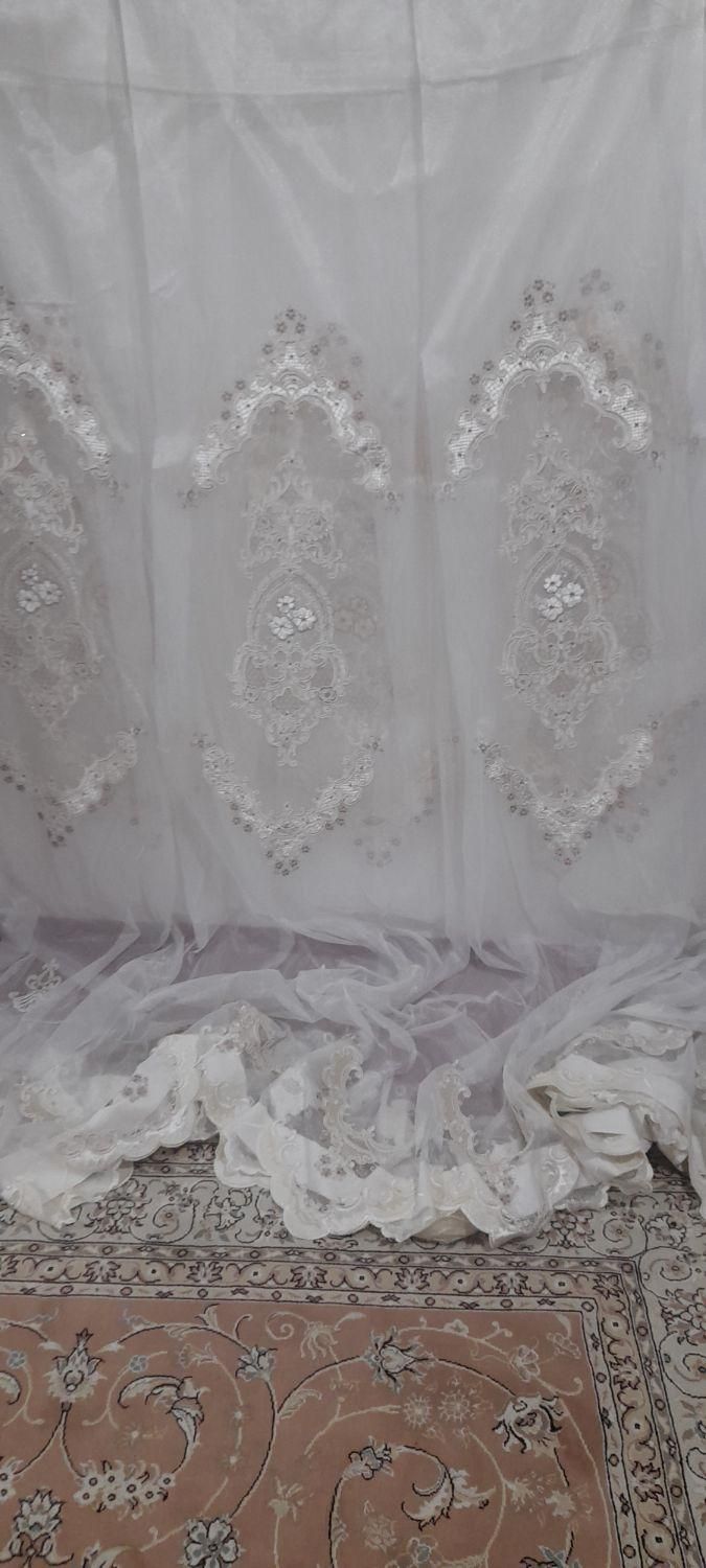 پرده پذیرایی با کتیبه|پرده، رانر، رومیزی|میانه, |دیوار