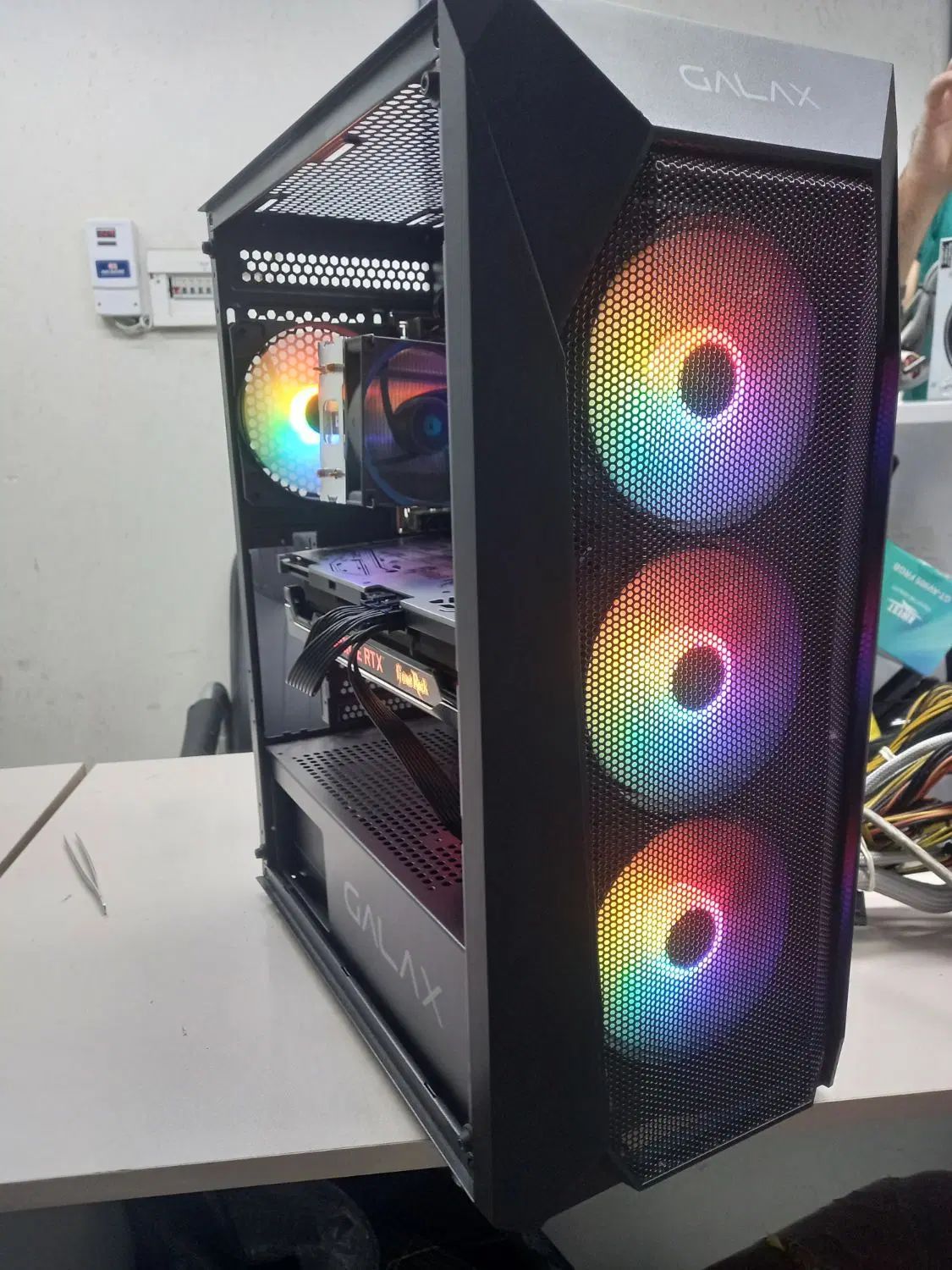 کیس اهنگسازی و بازی سنگین و طراحی core i7 کامپیوتر|رایانه رومیزی|تهران, میدان ولیعصر|دیوار