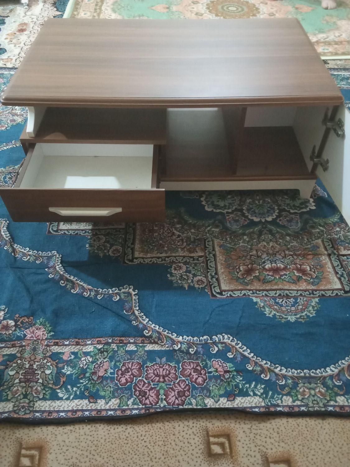 یک عدد میز جلو مبلی نو هنوز استفاده نشده|مبلمان خانگی و میز عسلی|مسجد سلیمان, |دیوار