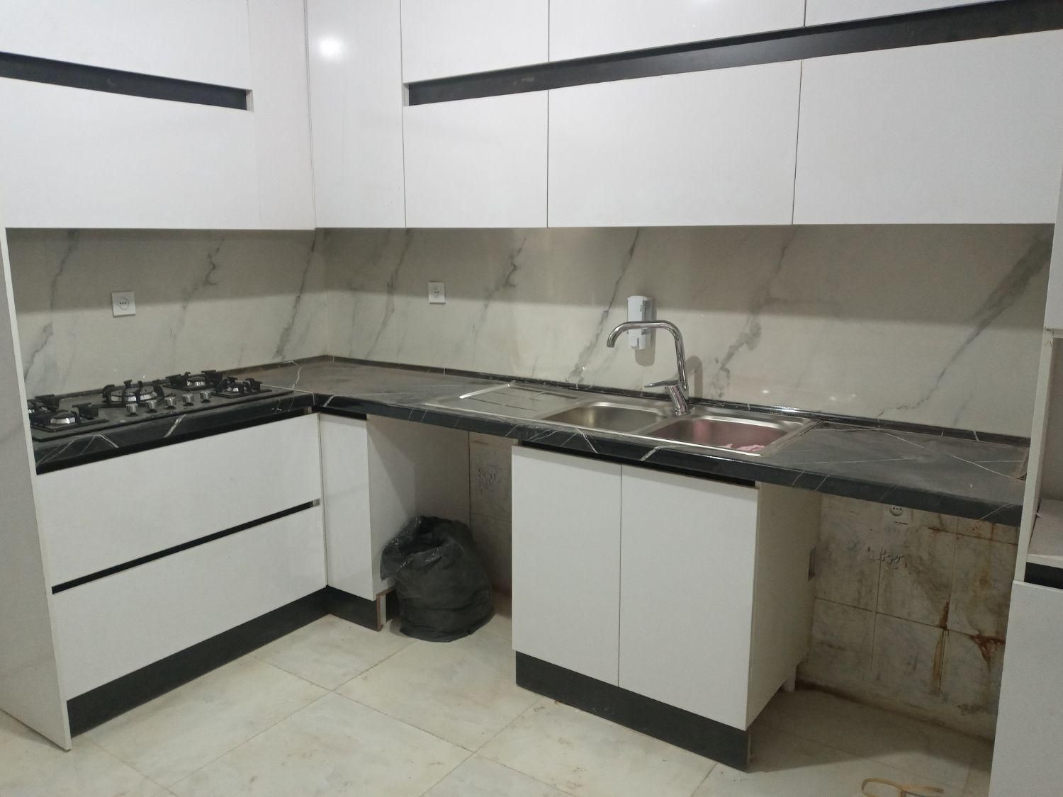 کاشیکاری سرامیک کاری بین کابینتی چسبی ودوغابی|خدمات پیشه و مهارت|محمدشهر, محمدشهر|دیوار