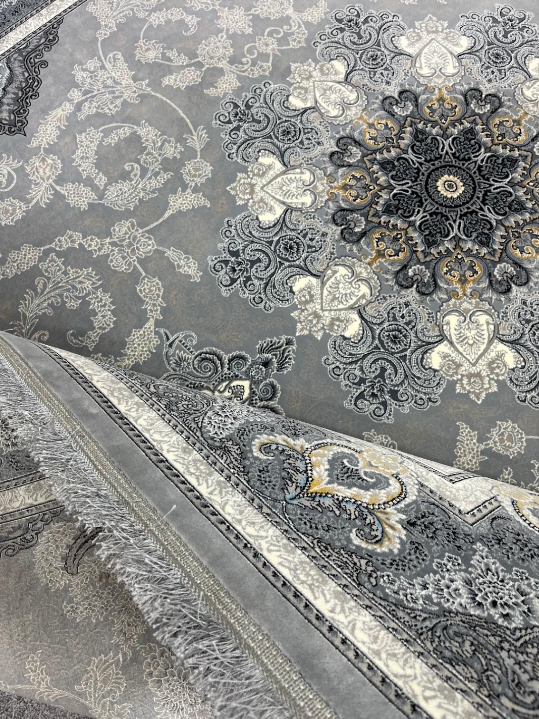 ایدا نقره ای ۷۰۰شانه اکبند|فرش|قدس, شهرقدس|دیوار