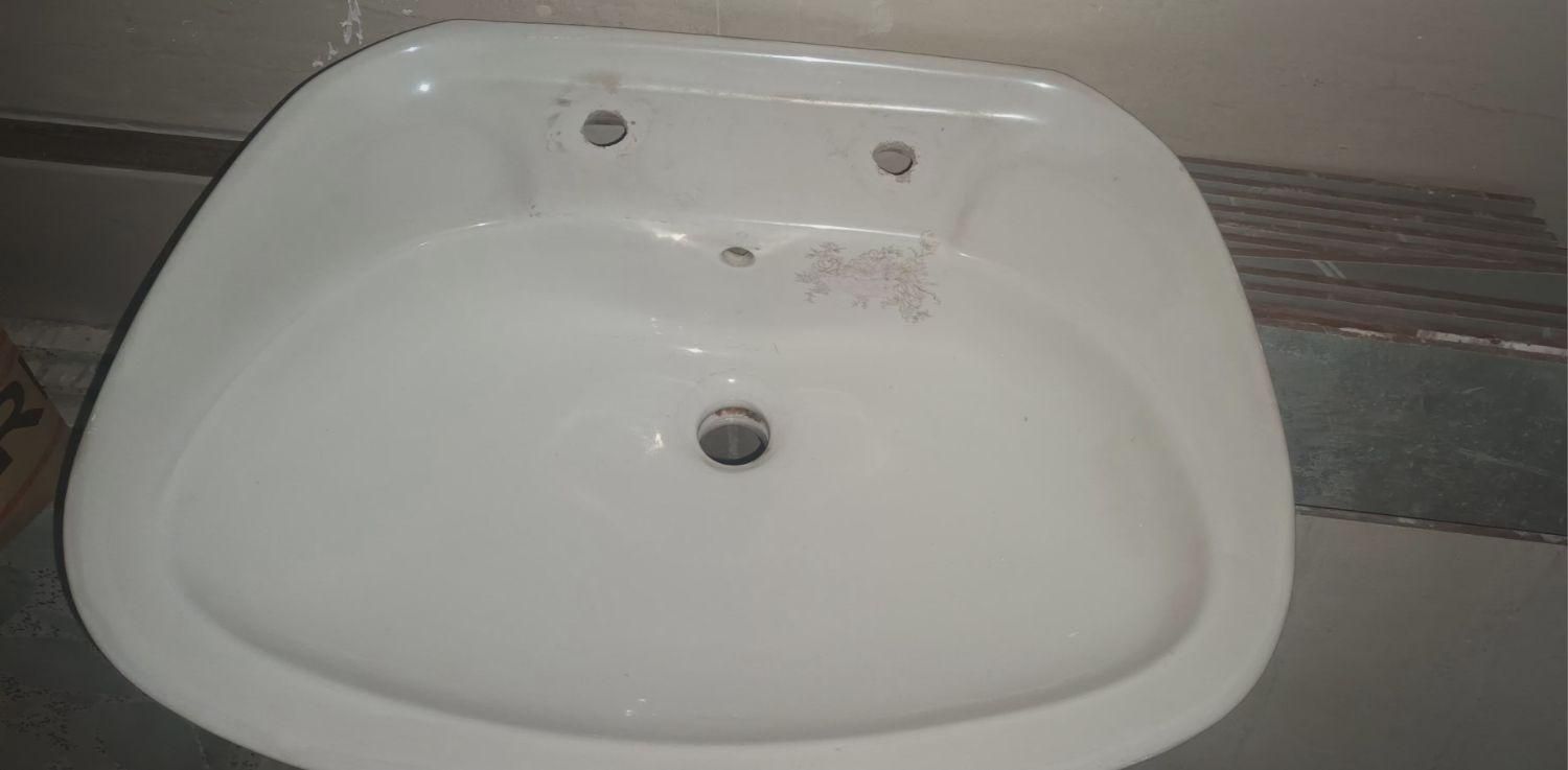 روشویی سرامیکی سالم|لوازم سرویس بهداشتی|شهریار, شهریار|دیوار