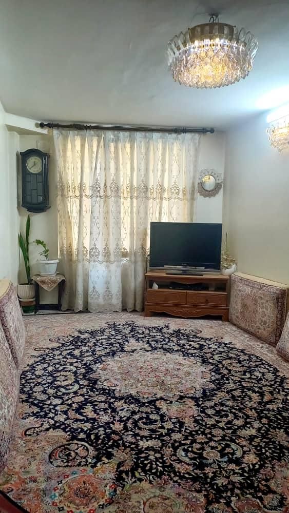 35متر تکواحدی طبقه اول با پارکینگ مترو دولاب|فروش آپارتمان|تهران, دولاب|دیوار