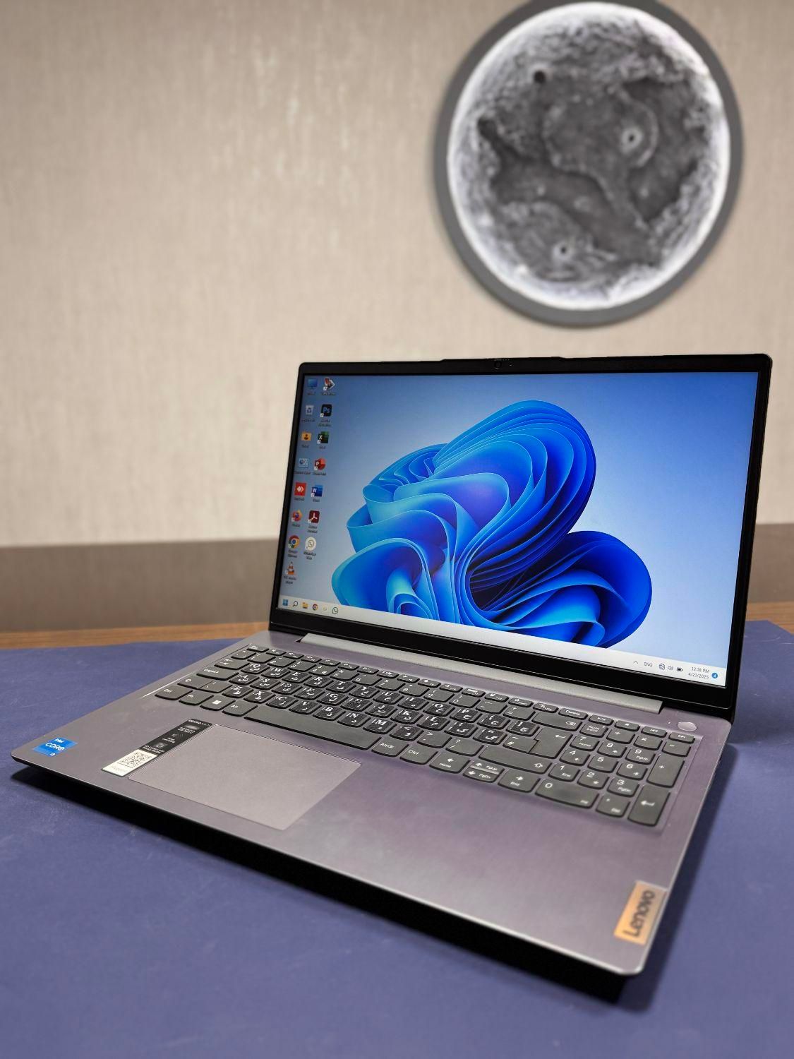لپ‌تاپ خفن لنوو core i3|رایانه همراه|شهرکرد, |دیوار