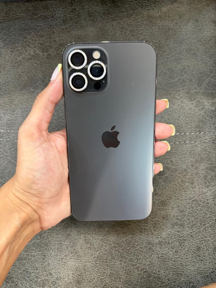 اپل iPhone 12 Pro Max با حافظهٔ ۲۵۶ گیگ|موبایل|تهران, نازی‌آباد|دیوار