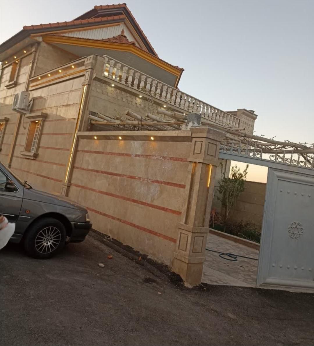 خونه ویلایی دوبلکس،دربست،ایوان،تراس در نیاسر کاشان|اجارهٔ کوتاهمدت ویلا و باغ|کاشان, معلم|دیوار