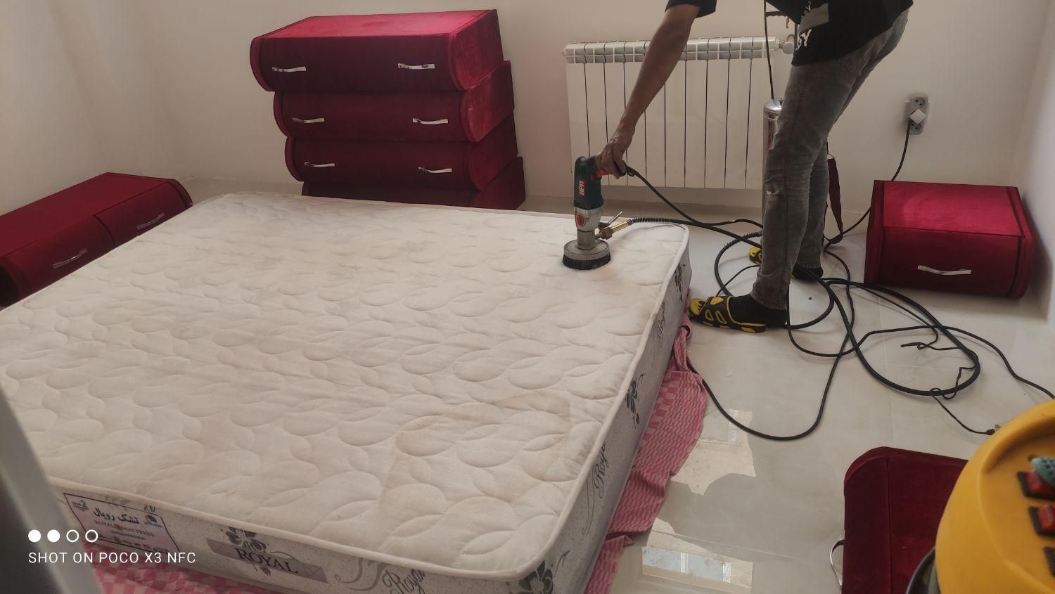 مبل شویی وموکت چسبیده و تشک خوشخواب در محل سیار|خدمات نظافت|کرمان, |دیوار