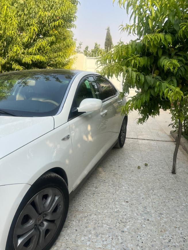 Mg550 مدل ۲۰۱۰|خودرو سواری و وانت|شیراز, زرهی|دیوار