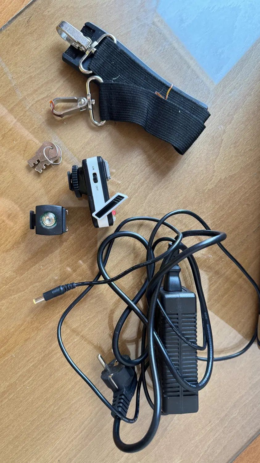 فلاش پرتابل ۶۸۰ ژول برند نایس فوتو portable flash|دوربین عکاسی و فیلم‌برداری|تهران, اوین|دیوار