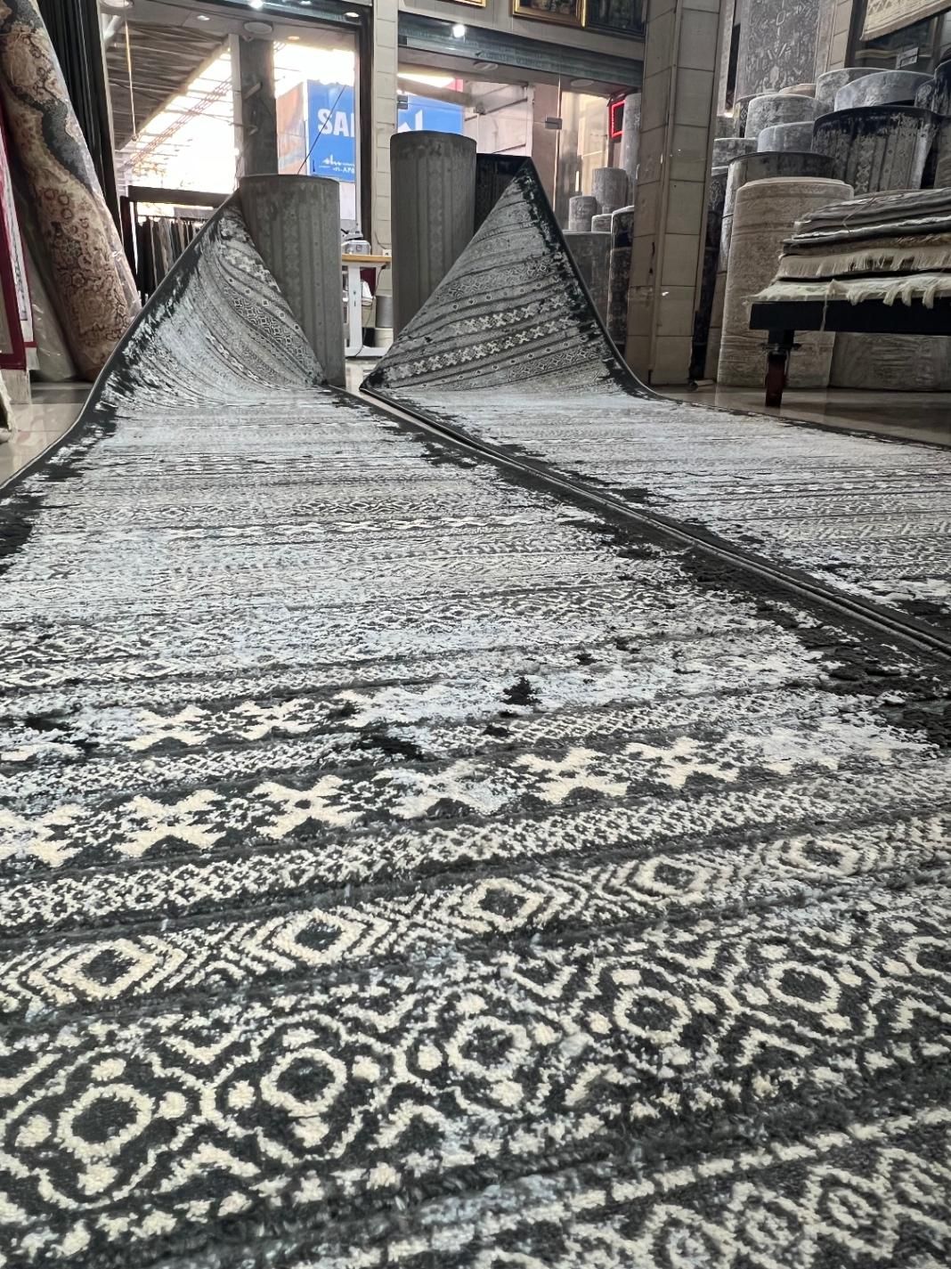 فرش کناره ابریشمی طرح مراکشی|فرش|کرج, حصارک بالا|دیوار