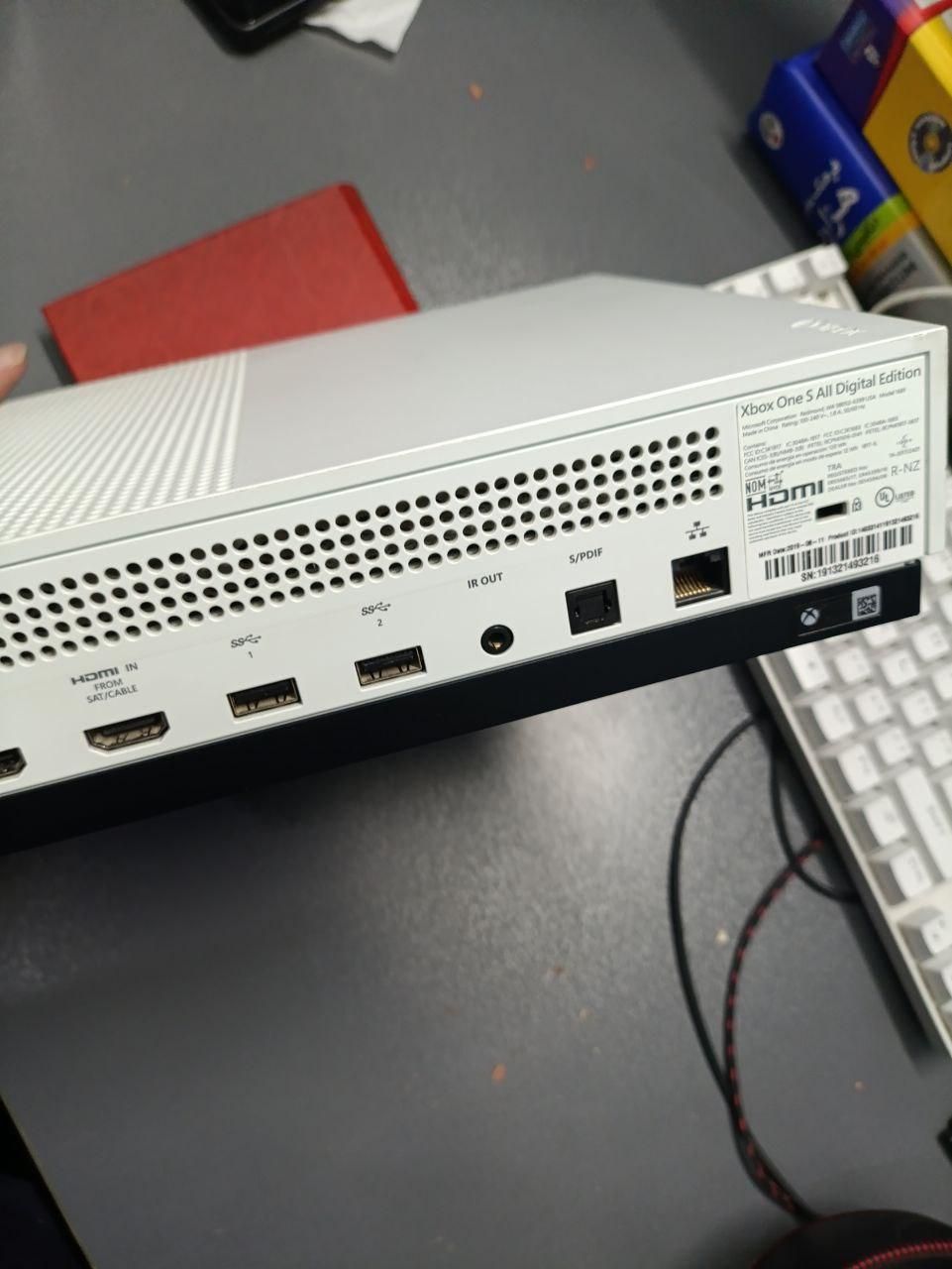 دستگاه XBOX One S|کنسول، بازی ویدئویی و آنلاین|اسلام‌شهر, |دیوار