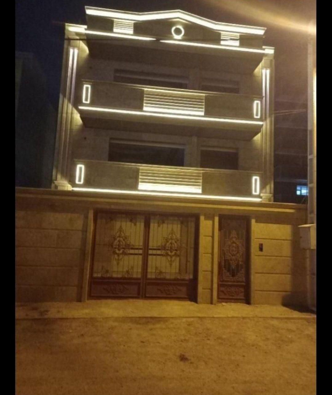 فروش حیاط دربستی 240 متری اندیشه املاک امین|فروش آپارتمان|تبریز, |دیوار