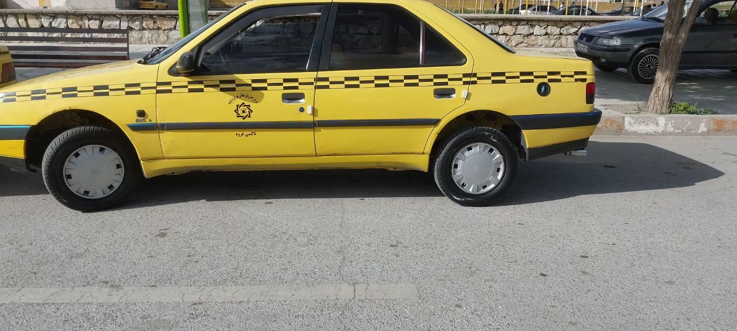 پژو 405 GLX - دوگانه سوز CNG، مدل ۱۳۹۰|خودرو سواری و وانت|قروه, |دیوار