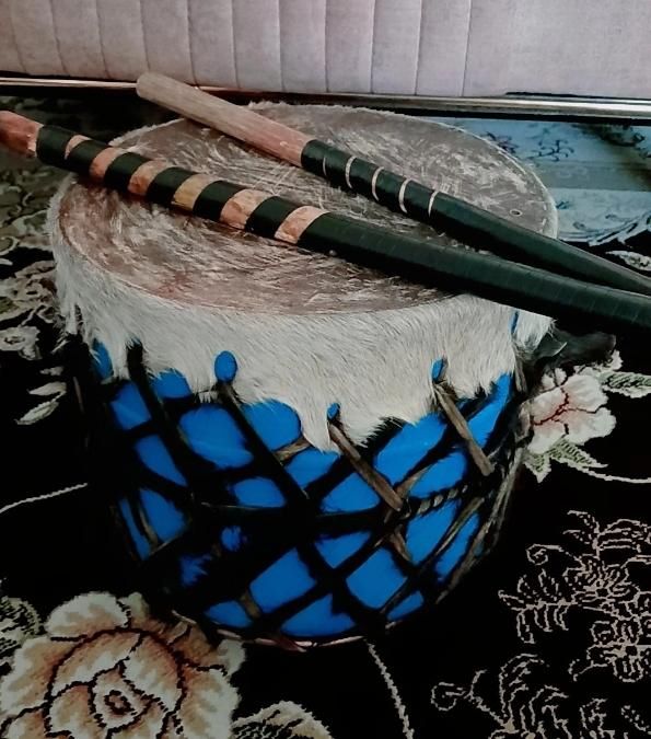 زیل نقاره کوچک|سازهای سنتی|شیراز, معالی‌آباد|دیوار
