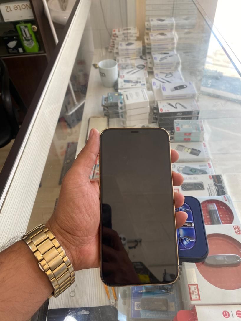 12promax|موبایل|اصفهان, همت‌آباد|دیوار