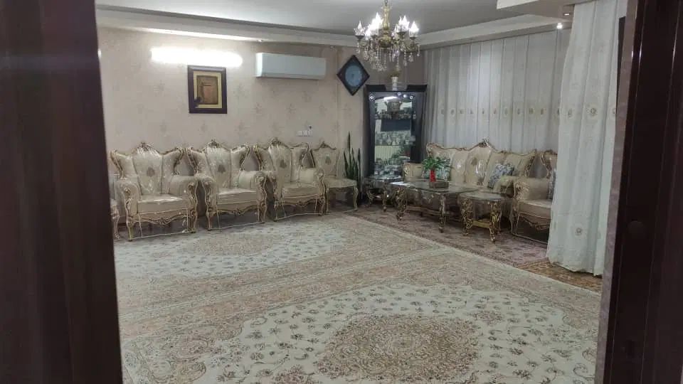 آپارتمان تک واحدی ۱۱۴ متری|فروش آپارتمان|اصفهان, عطار نیشابوری|دیوار
