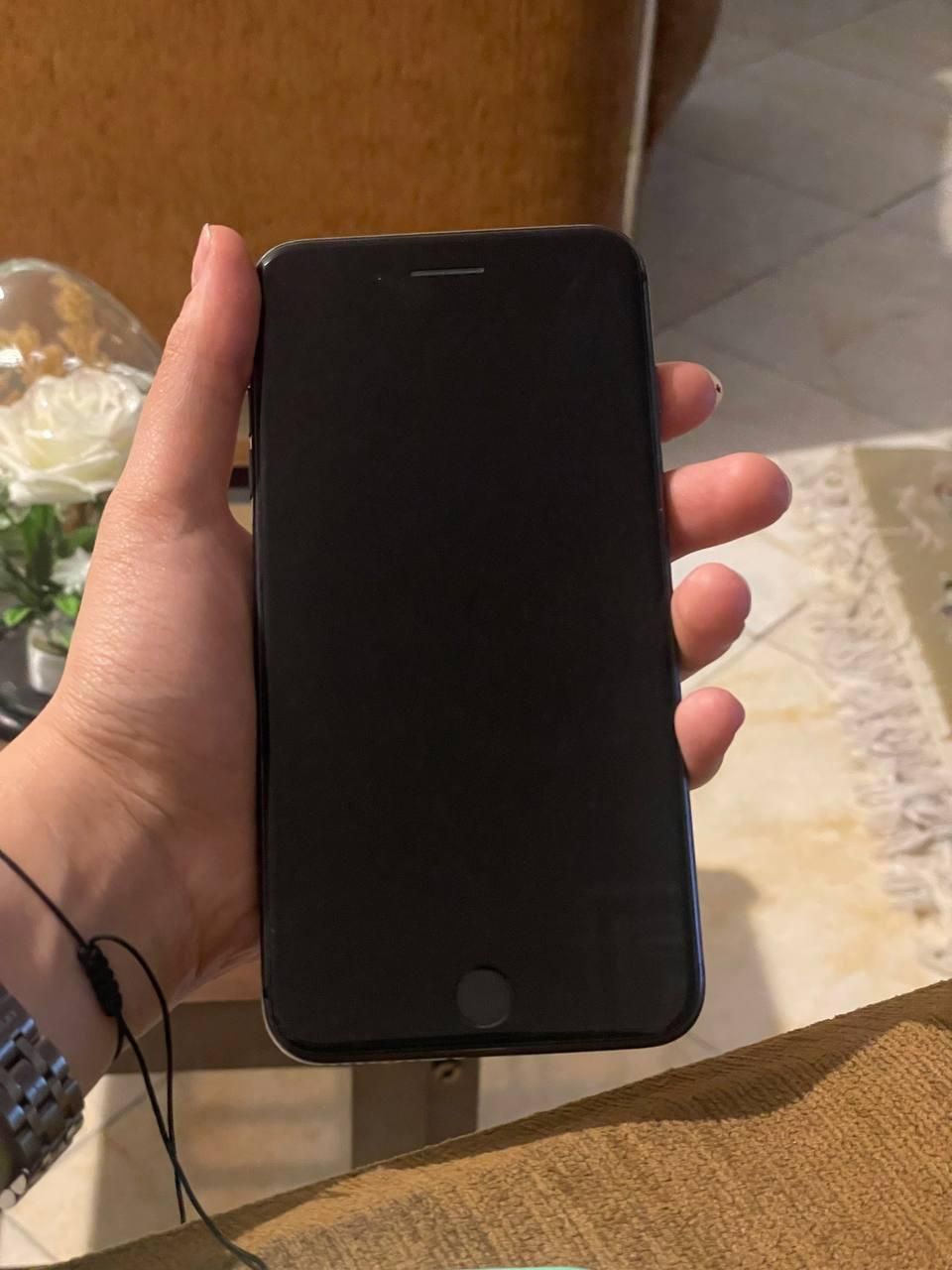 اپل iPhone 8 Plus LL/A با حافظهٔ ۶۴ گیگابایت|موبایل|تهران, سهروردی|دیوار