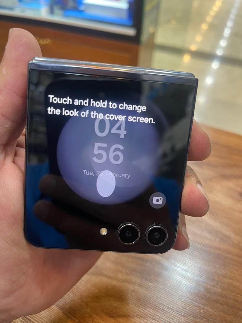 سامسونگ Galaxy Z Flip5 با حافظهٔ ۵۱۲ گیگابایت|موبایل|تهران, نارمک|دیوار