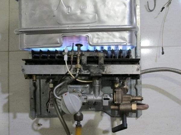 سرویس آبگرمکن تعمیرات پمپ آب و اتوماتیک|خدمات پیشه و مهارت|آبادان, |دیوار