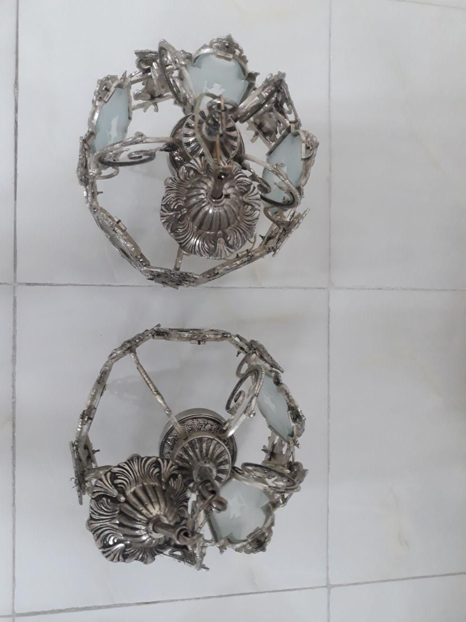 لوستر برنزی با طرح هخامنشی|لوستر و چراغ آویز|اصفهان, صدف|دیوار