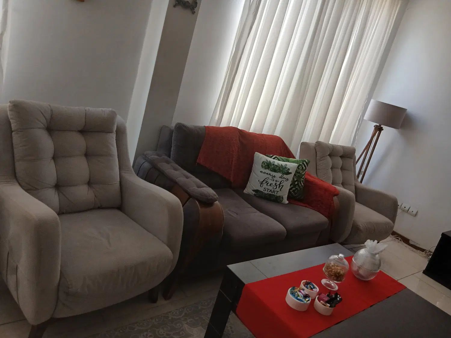 مبلمان ۷نفره|مبلمان خانگی و میز عسلی|کرج, شهرک مترو|دیوار