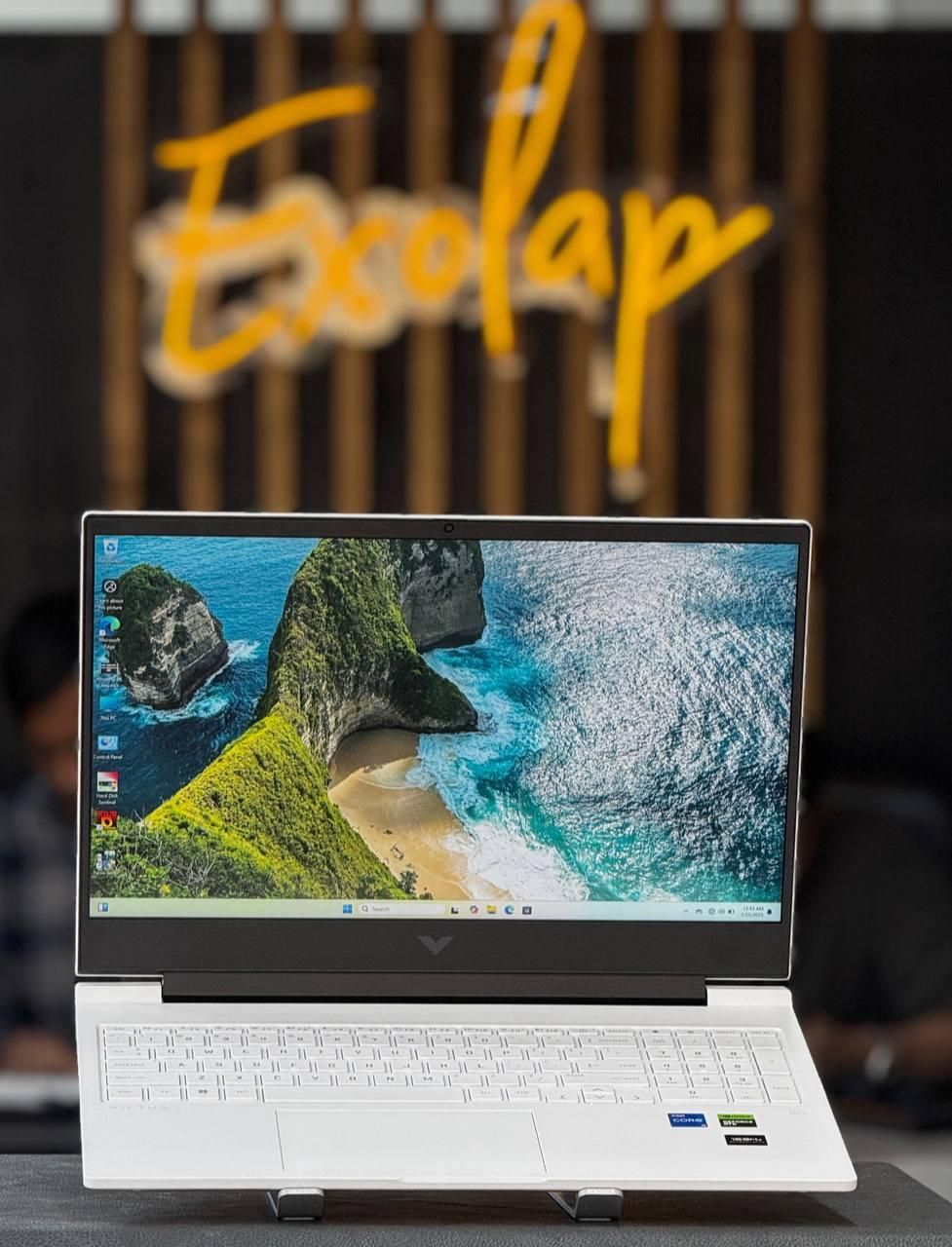 HP Victus Gaming 16 با هشت گیگ گرافیک مجزا|رایانه همراه|یزد, |دیوار