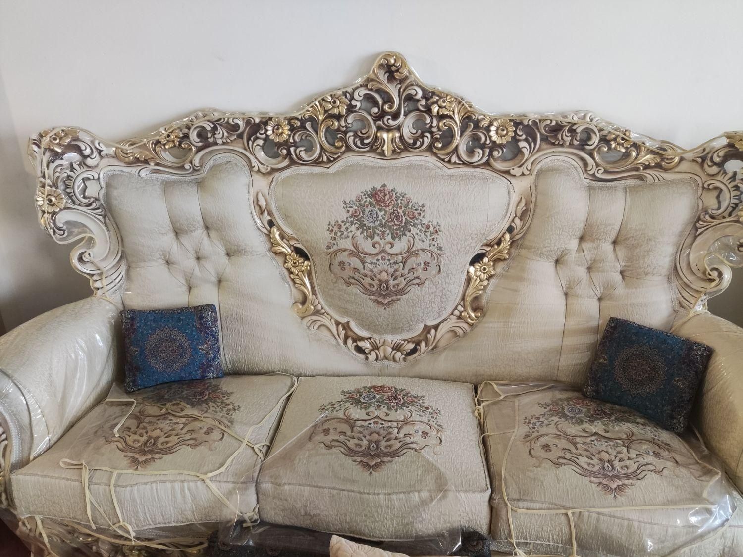 سالم و تمیز..مدل سلطنتی.|تلفن رومیزی|شهرکرد, |دیوار